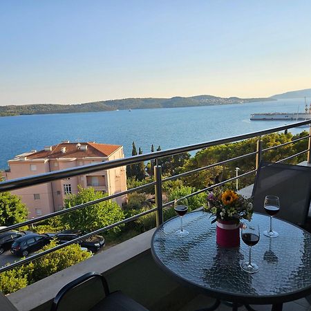 Apartmani Dodo Trogir Exterior foto