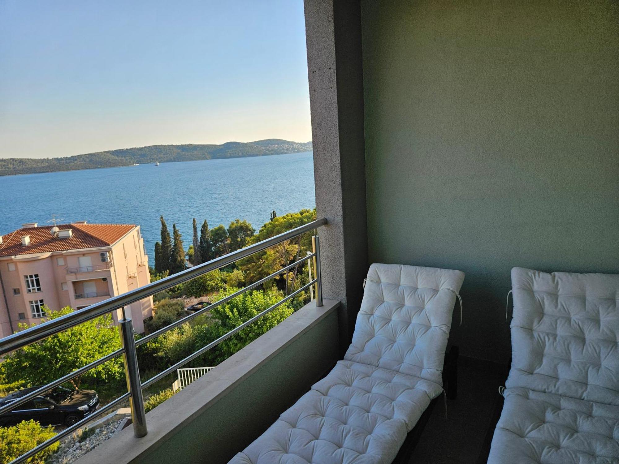 Apartmani Dodo Trogir Exterior foto